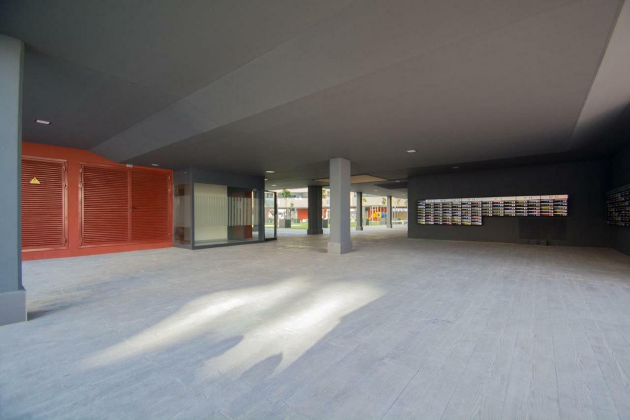 Enjoygranada Arabial 5A - Pool & Free Parking Appartamento Esterno foto